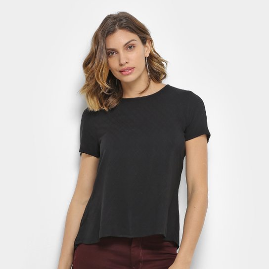 Blusa Texturizada Aishty Manga Curta Feminina - Preto