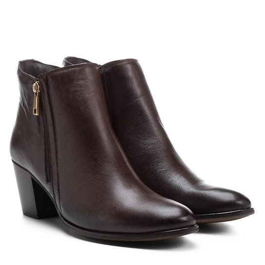 Bota Couro Cano Curto Shoestock Zíper Feminina - Marrom