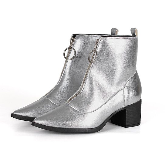 Bota Not Me Bico Fino Cano Baixo com Zíper Feminina - Prata