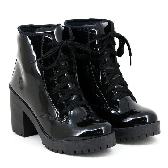 Bota Pórtice Tratorada Cano Médio Verniz Feminina - Preto