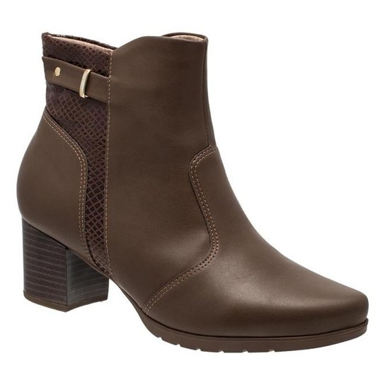 Bota Salto Médio Piccadilly 331019 - Marrom