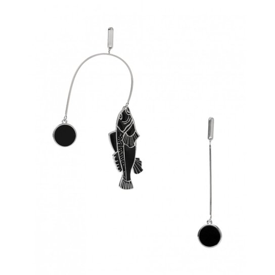 Brinco Amaro Assimétrico Peixe - Preto