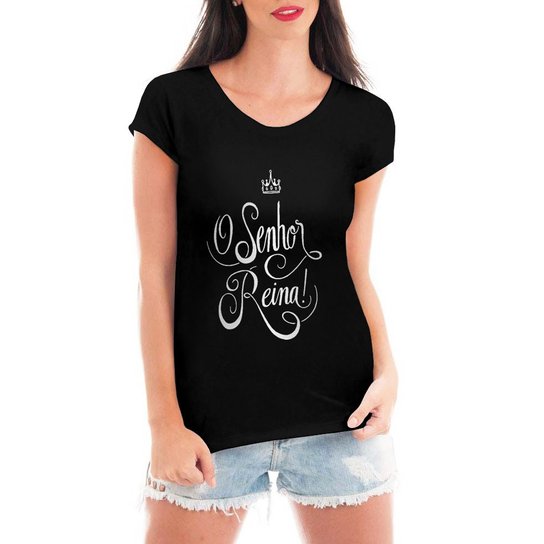 Camiseta Blusa T shirt Bata Criativa Urbana O Senhor Reina Gospel Textos - Preto