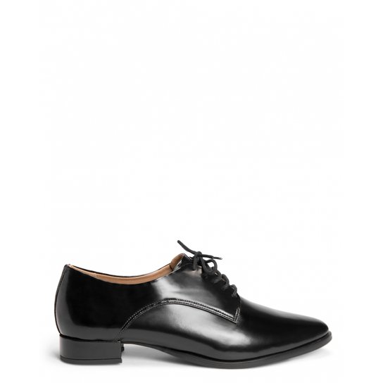 Oxford Amaro Flat Bico Fino Feminino - Preto