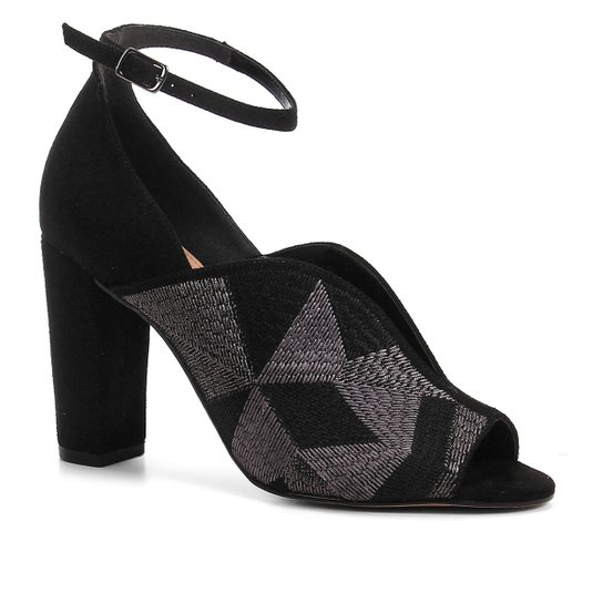 Sandália Shoestock Salto Bloco Bordado Feminina - Preto