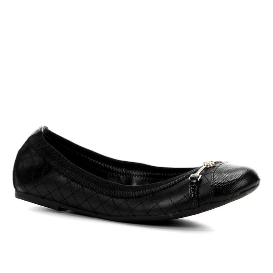 Sapatilha Couro Shoestock Matelassê Bico Redondo Feminina - Preto