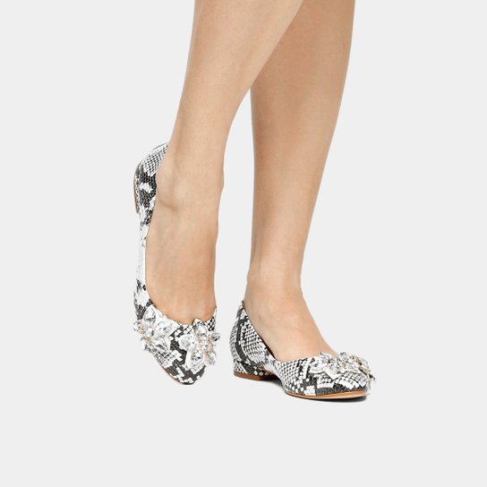 Sapatilha Couro Shoestock Pedrarias Flor Feminina - Cobra