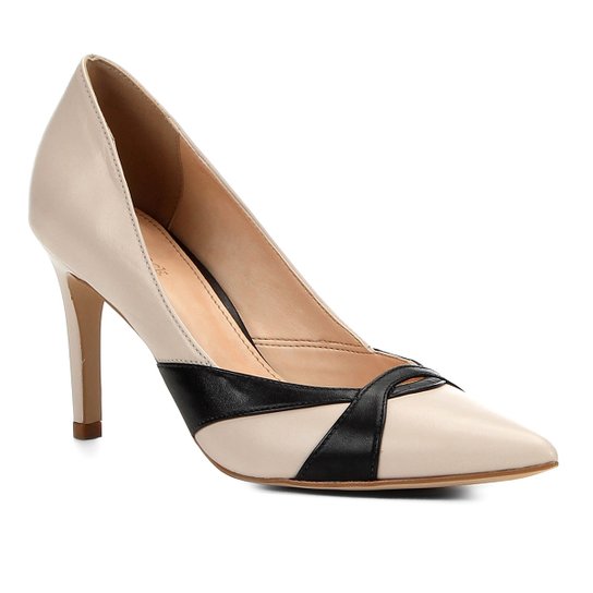 Scarpin Couro Shoestock Salto Alto Bicolor - Off White+Preto