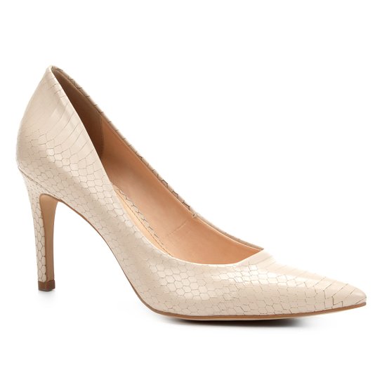 Scarpin Couro Shoestock Salto Alto Cobra - Off White