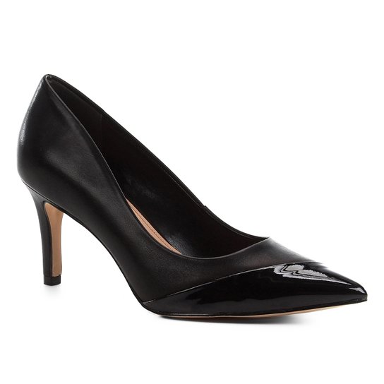 Scarpin Couro Shoestock Salto Médio Verniz - Preto