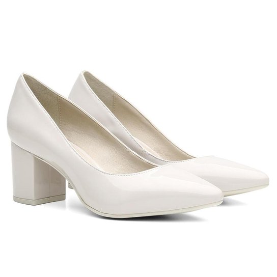 Scarpin Florentina Verniz Bico Fino Salto Médio - Branco