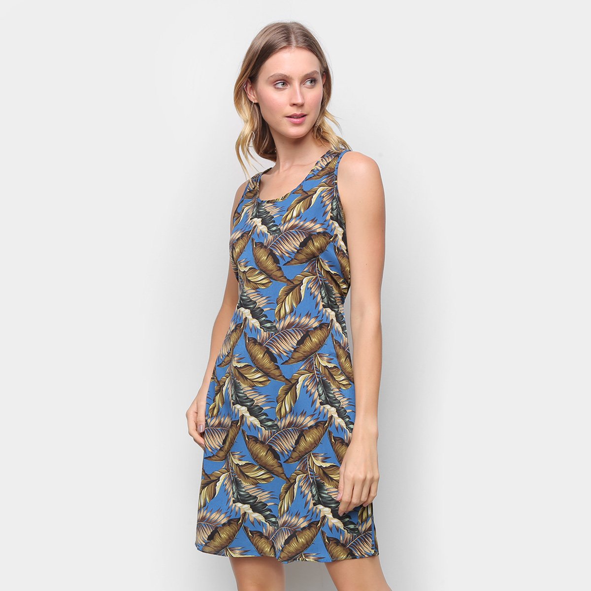 Vestido Aishty Evasê Curto Flores e Folhagens