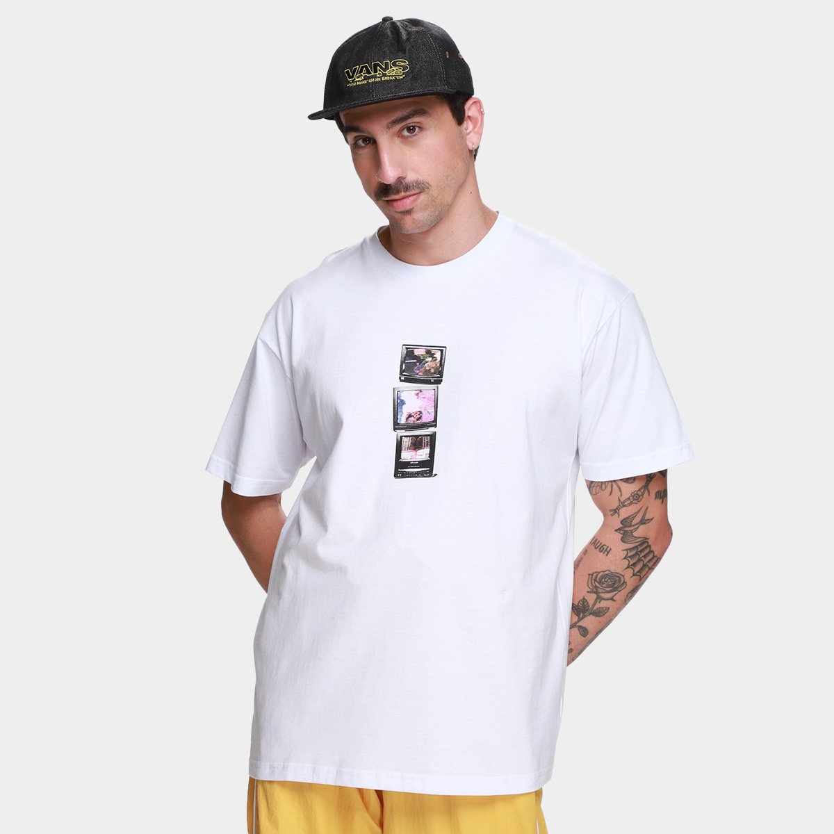 Camiseta Vans Vee Tv Masculina