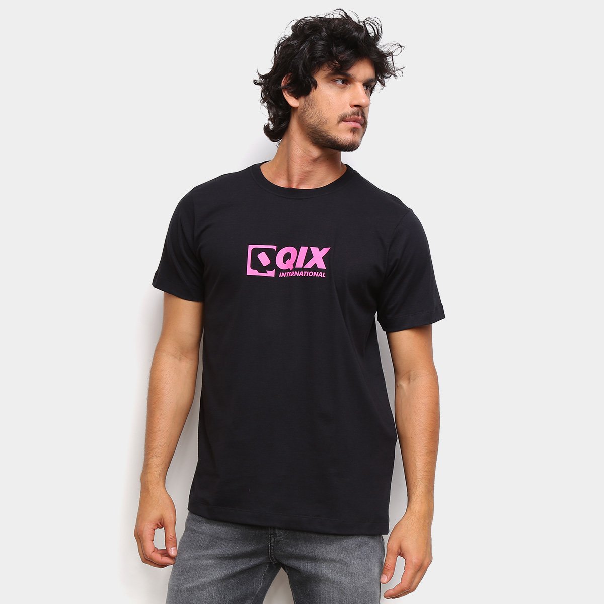 Camiseta Qix Classic International Simbol Masculina