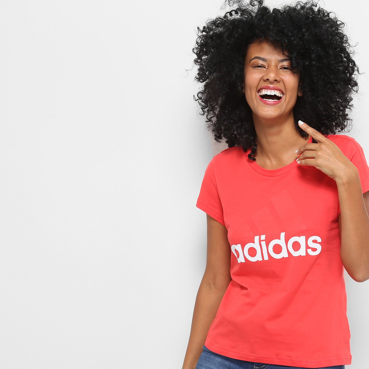 Camiseta Adidas Essentials Linear Feminina