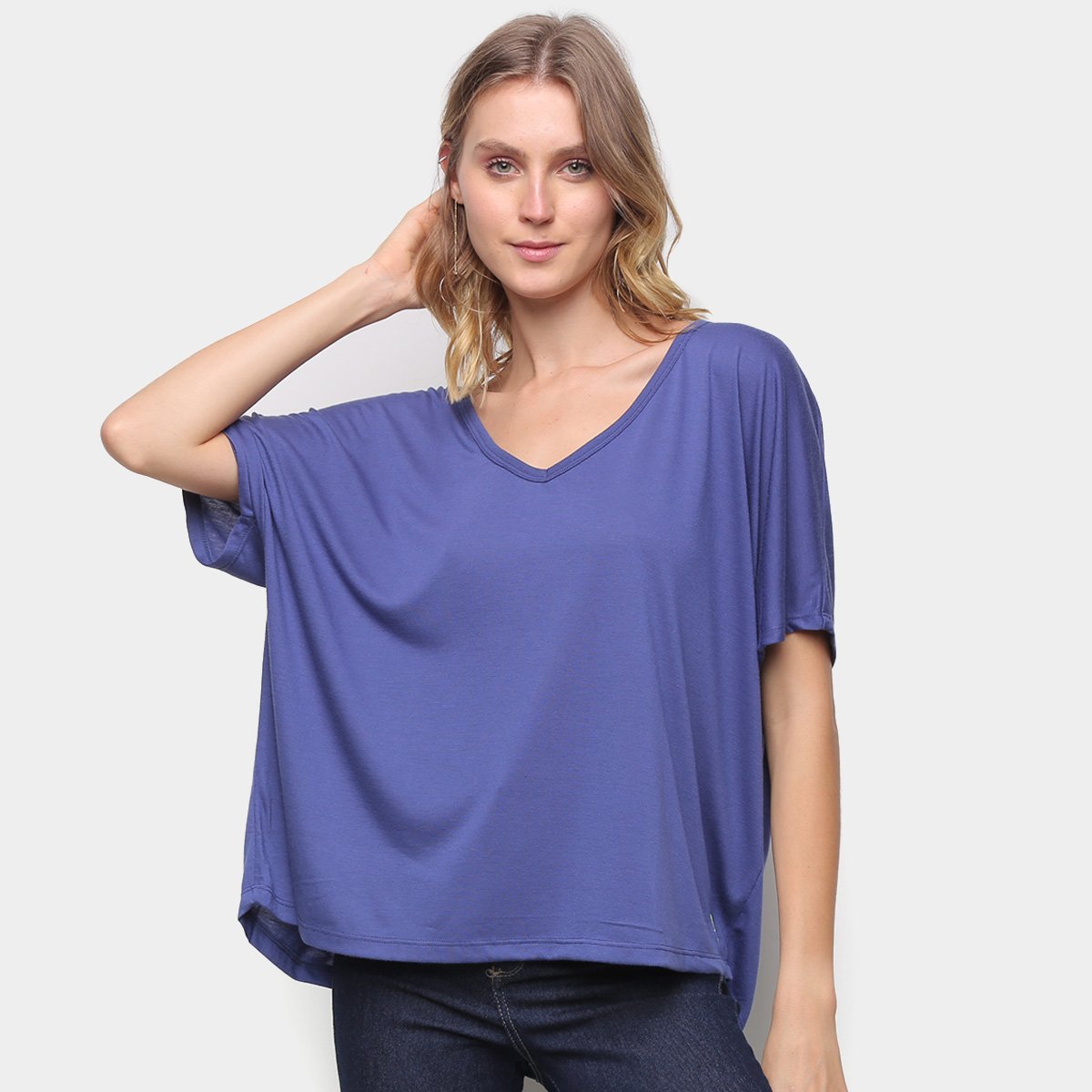 Blusa Cavalera Tee Morcego Gola V Feminina