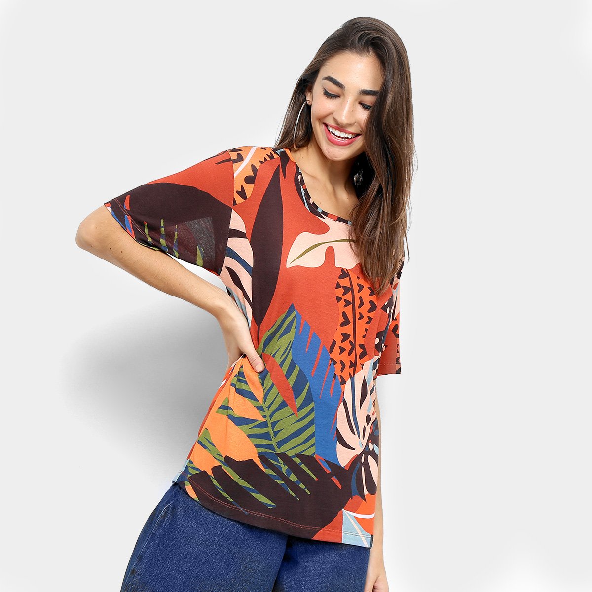 Camiseta Cantão Estampa Folhagem Feminina