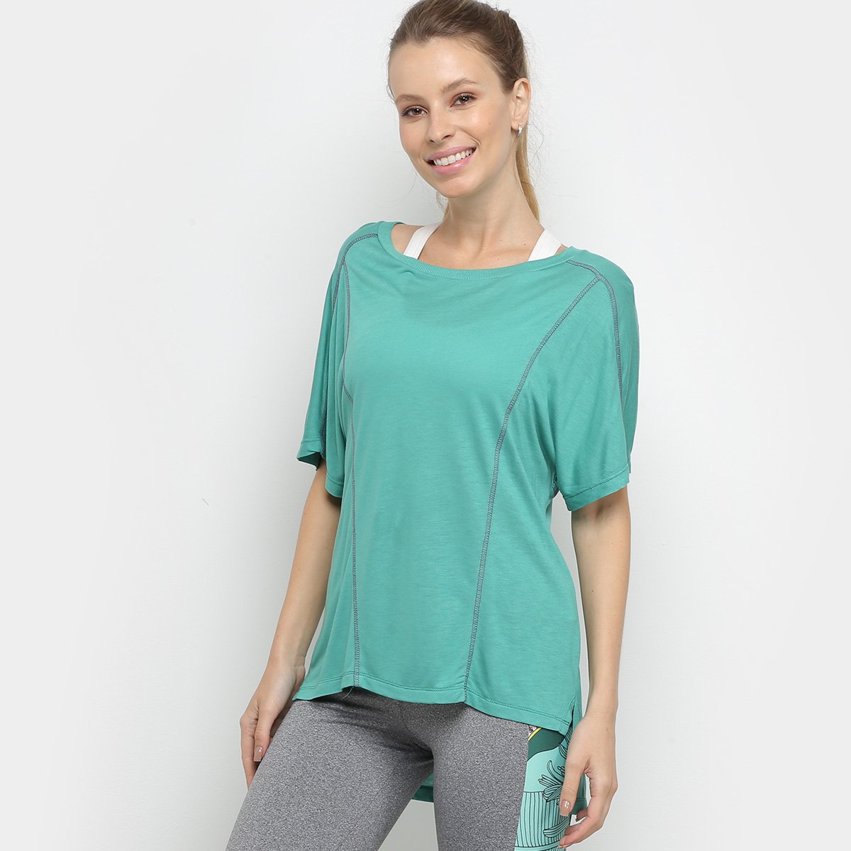 Camiseta Colcci Fitness Longline Feminina