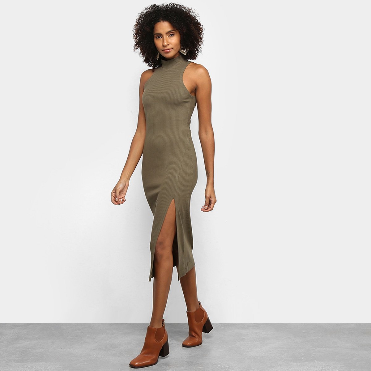 Vestido Acostamento Midi Canelado Gola Alta Fenda