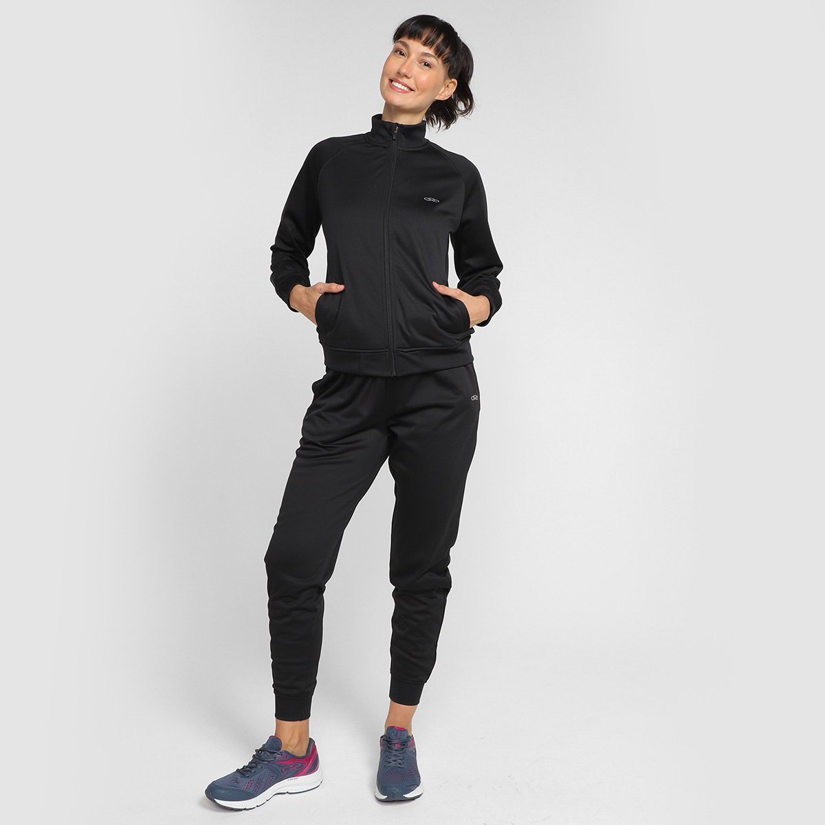 Agasalho Olympikus Essential Feminino - Preto é boa?