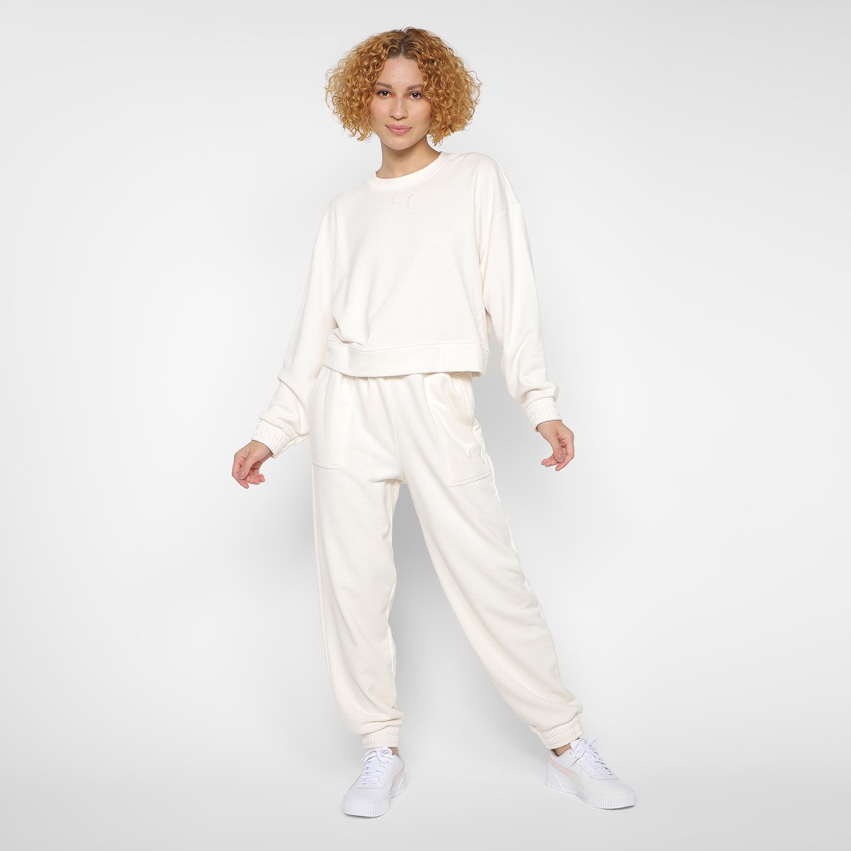 Agasalho Puma Loungewear Suit Tr Feminino - Branco Menor preço em Agasalho Puma Loungewear Suit Tr Feminino - Branco