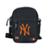 BAG SIDE NEW YORK YANKEES PRETO LOGO LARANJA PRETO/LARANJA NEW ERA - Preto+Laranja