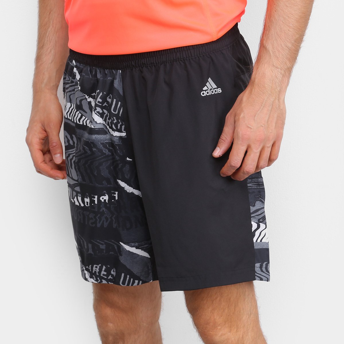 Bermuda Adidas Own The Run Masculina - Preto+Cinza Menor preço em Bermuda Adidas Own The Run Masculina - Preto+Cinza