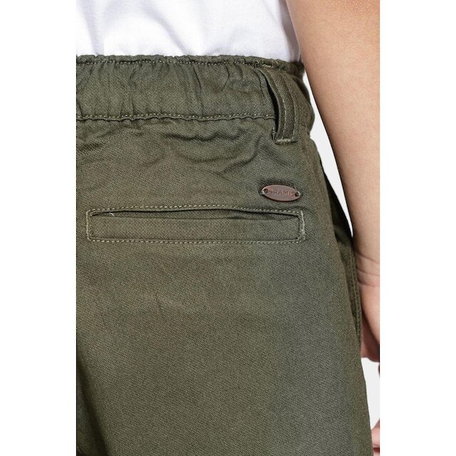 Bermuda Aramis Sarja Chino Maquinetada Verde Militar