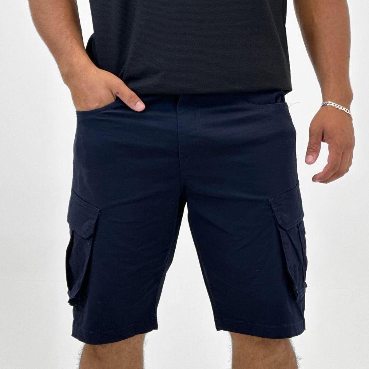 Bermuda Broken Rules Cargo em Sarja Masculina Menor preço em Bermuda Broken Rules Cargo em Sarja Masculina