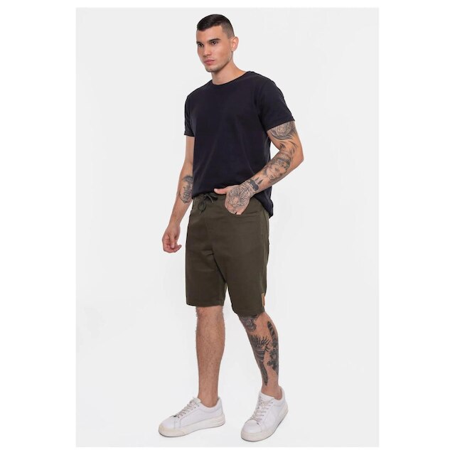 BERMUDA ECKO JOGGER J547A