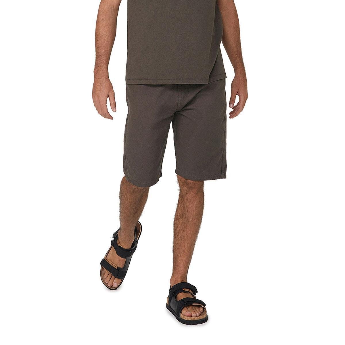 Bermuda Em Sarja Texturizada Masculina - Cinza Menor preço em Bermuda Em Sarja Texturizada Masculina - Cinza
