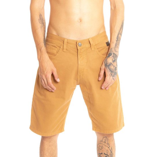 Bermuda Fatal Sarja Color Slim Masculina - Mostarda