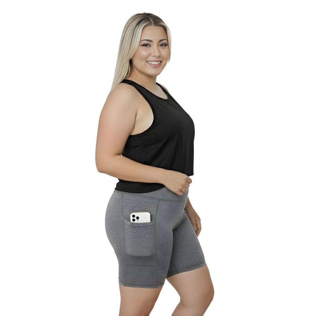 Bermuda Fitness Com Bolsos Laterais Plus Size