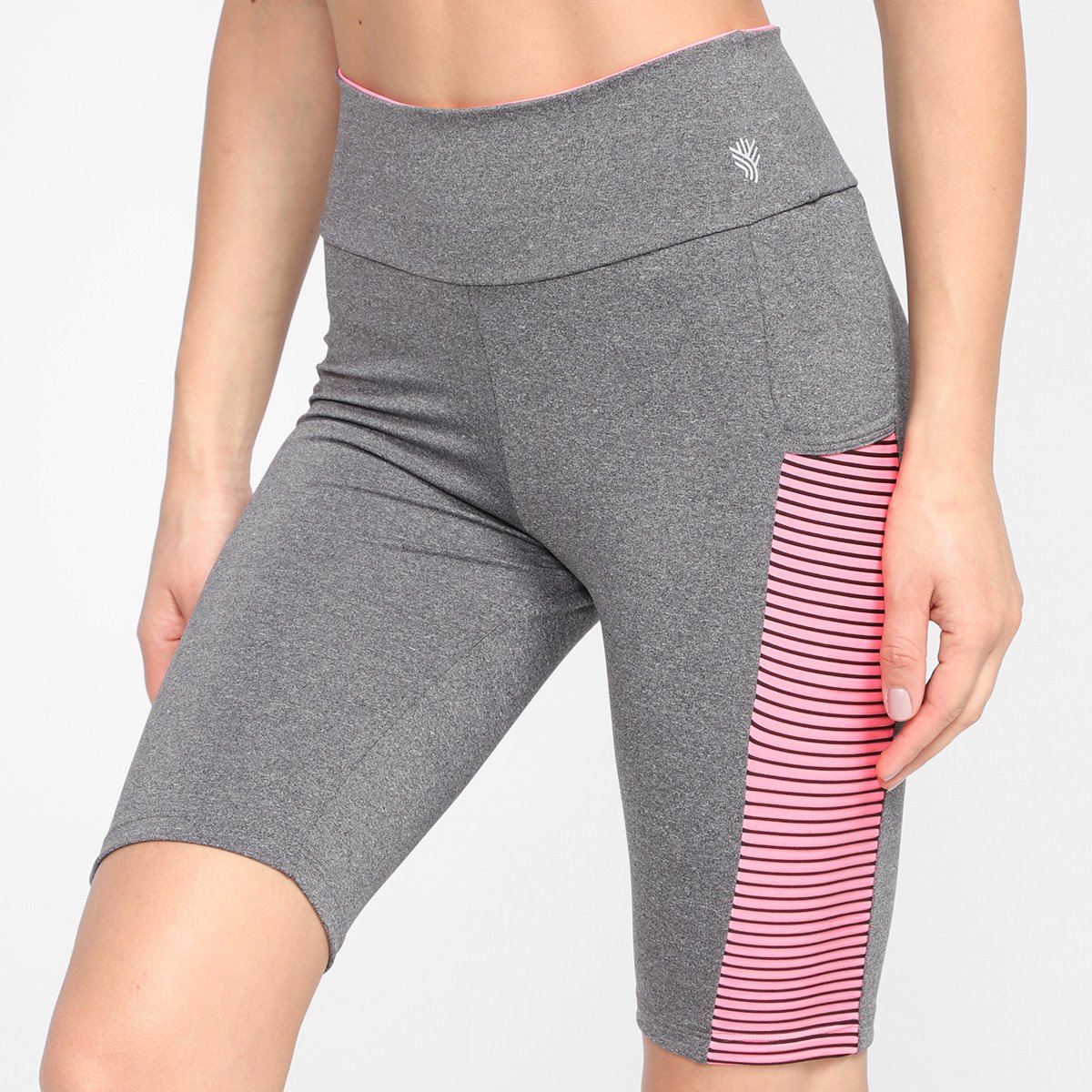 Bermuda Gonew Ilusion Pocket Feminina - Mescla Menor preço em Bermuda Gonew Ilusion Pocket Feminina - Mescla