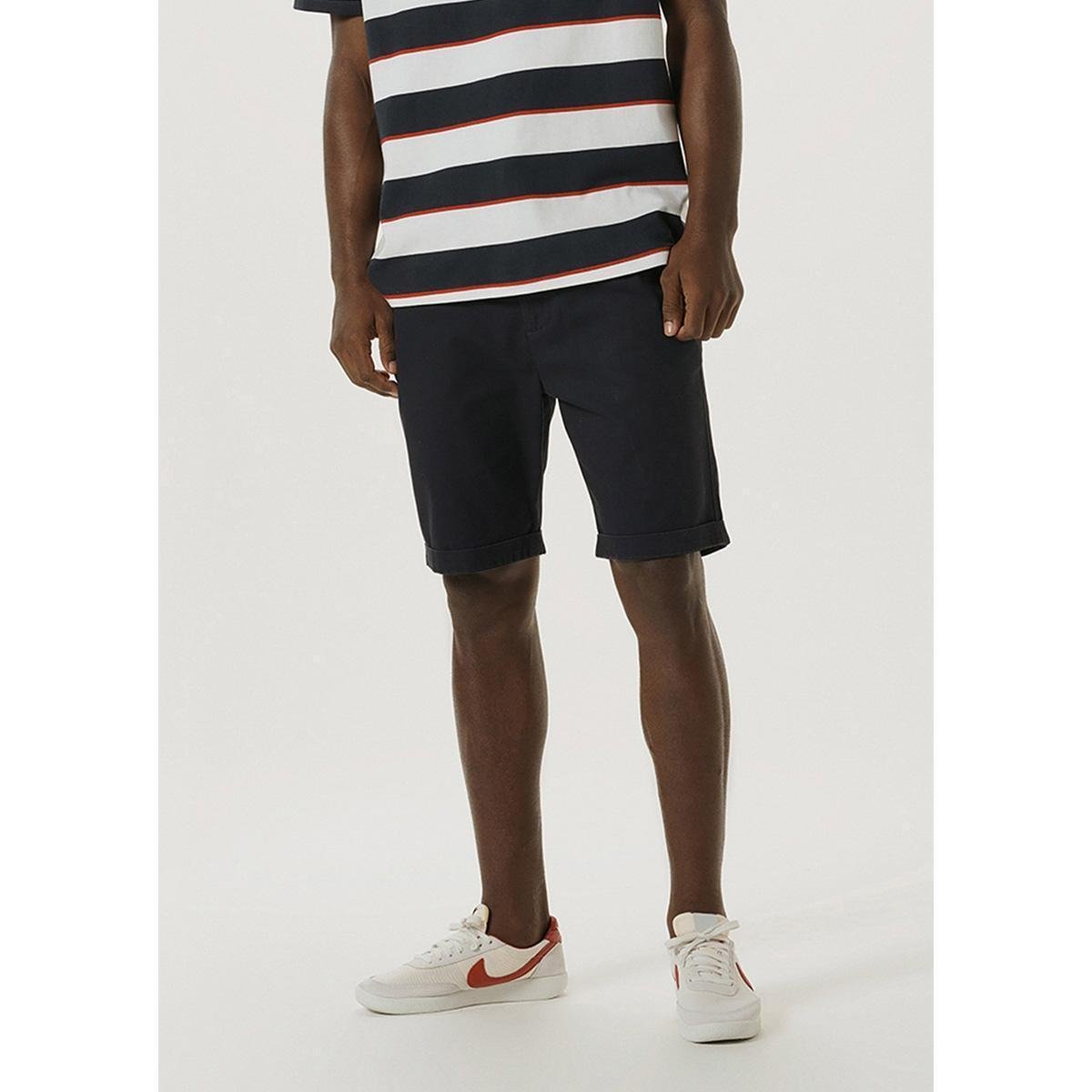 Bermuda Hering Sarja Com Cadarço Masculina é ruim? Bermuda Hering Sarja Com Cadarço Masculina é boa?