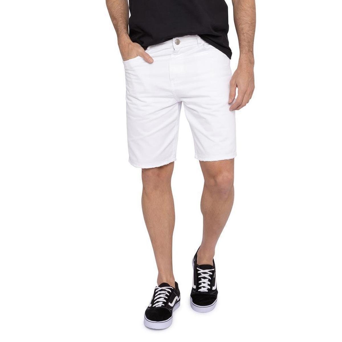 Bermuda Jeans Masculina Básica Lisa Puído Branca Carpinteiro Menor preço em Bermuda Jeans Masculina Básica Lisa Puído Branca Carpinteiro