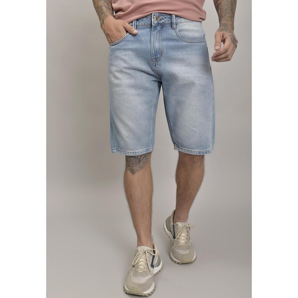 Bermuda Jeans Slim com Lavagem Clara Dialogo Jeans