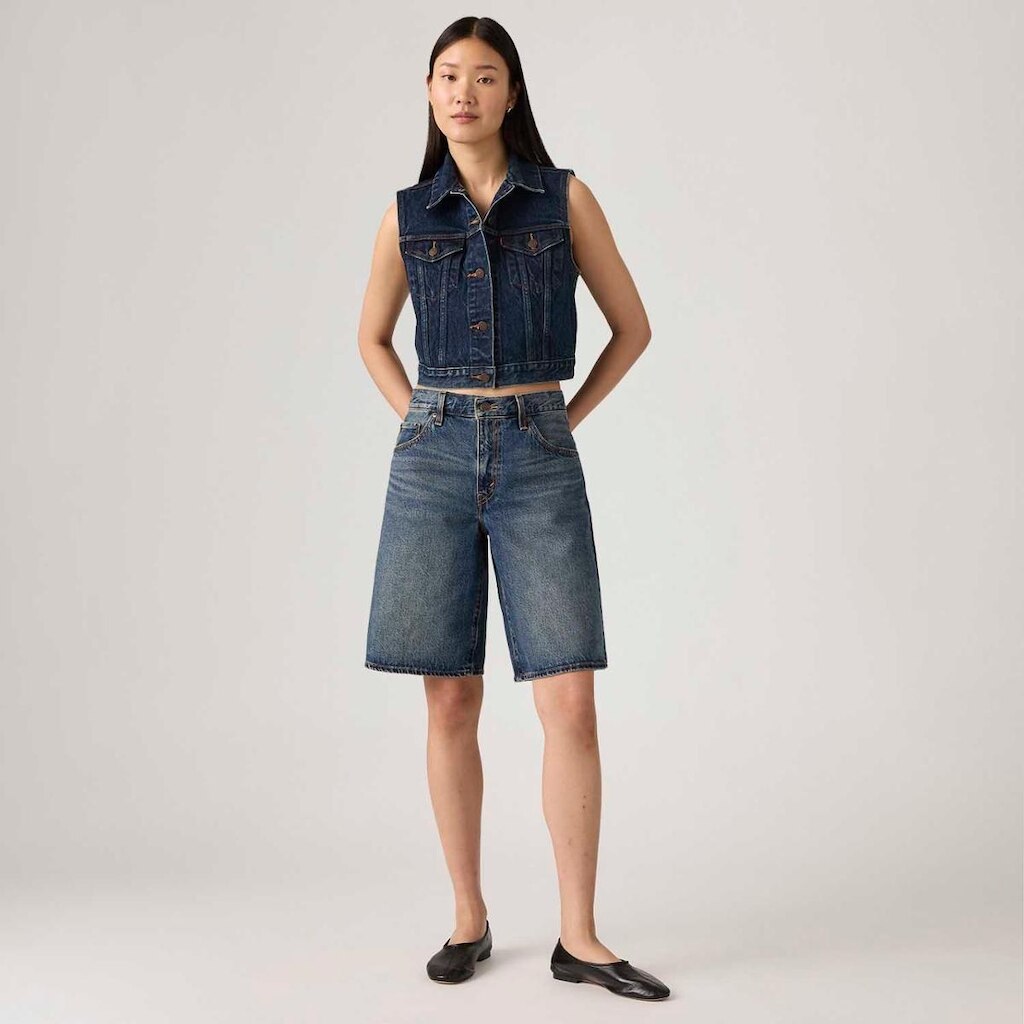Bermuda Jorts Jeans Levi's Baddy Dad Lavagem Escura Feminina
