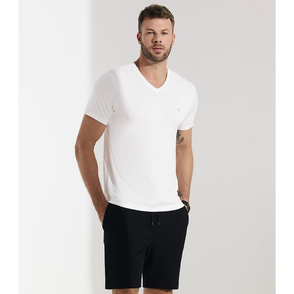 Bermuda Masculina Em Ribana Com Bolsos Maxi Veev Preto