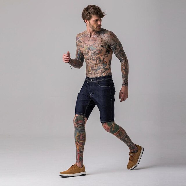 Bermuda Masculina Skinny Rock e Soda