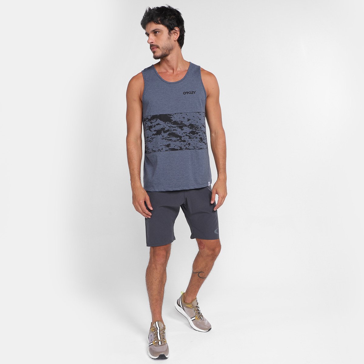 bermuda oakley blade