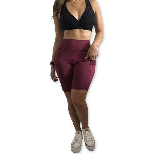 Bermuda Plus Size Heide Ribeiro Fit Bolso para Dispositivos