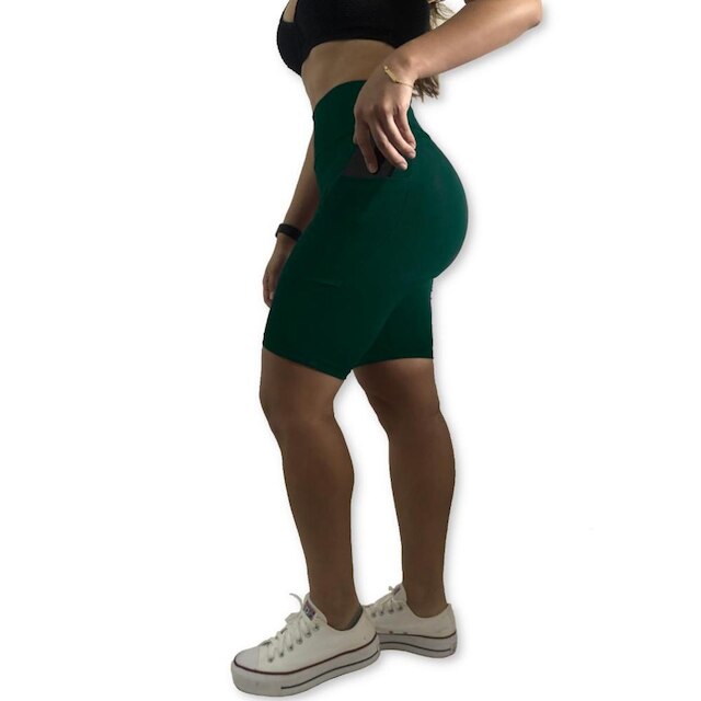 Bermuda Plus Size Heide Ribeiro Fit Bolso para Dispositivos