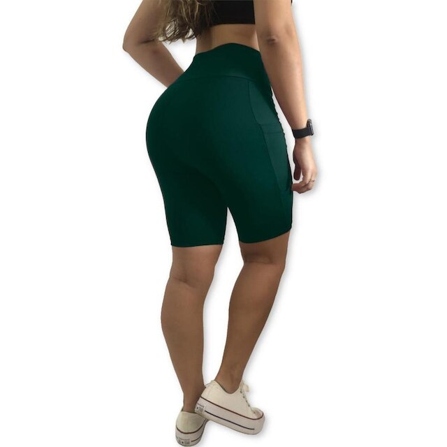 Bermuda Plus Size Heide Ribeiro Fit Bolso para Dispositivos
