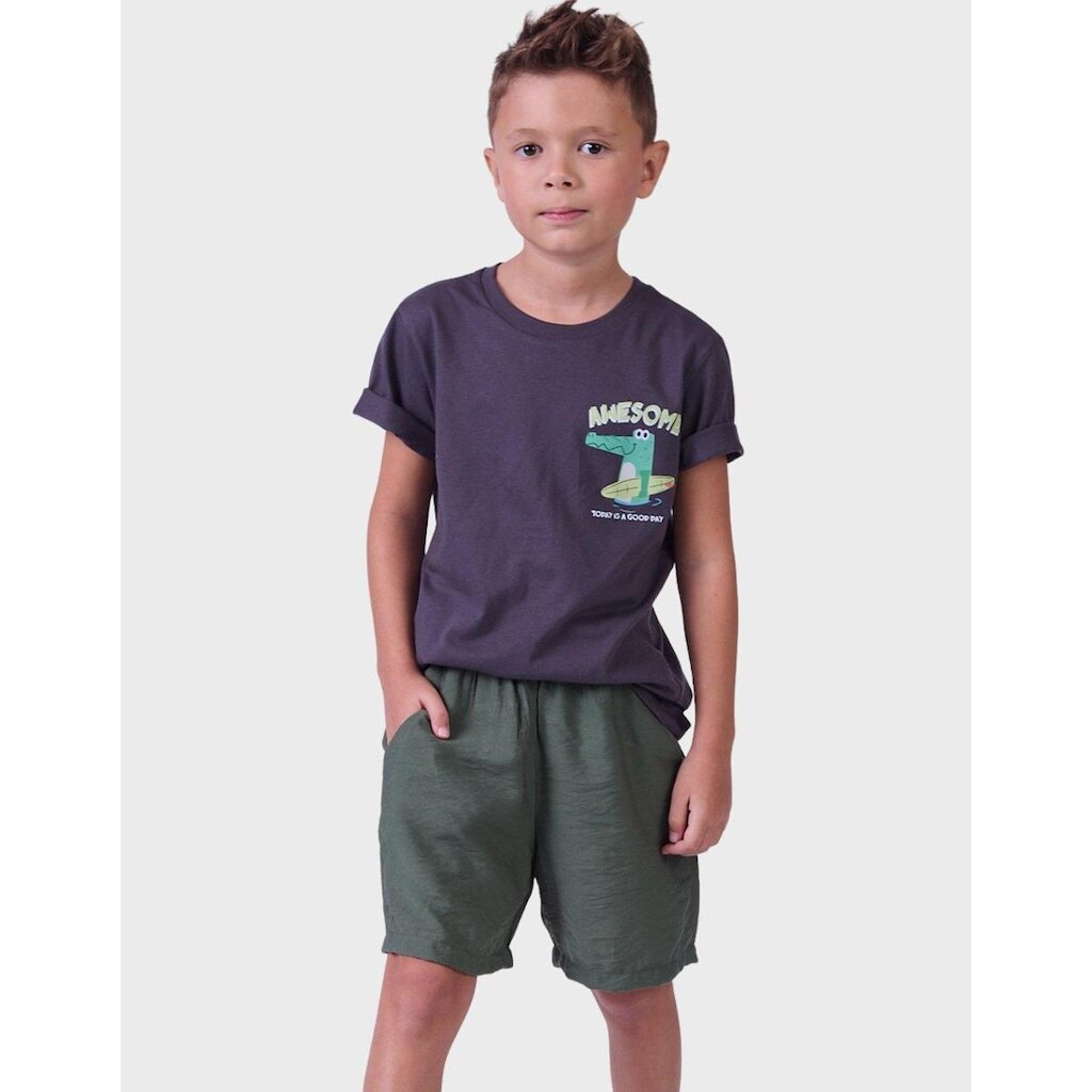 Bermuda Poliamida Com Bolso Verde E Azul Detalhes Discreto E Elegantes Menino 4 a 10