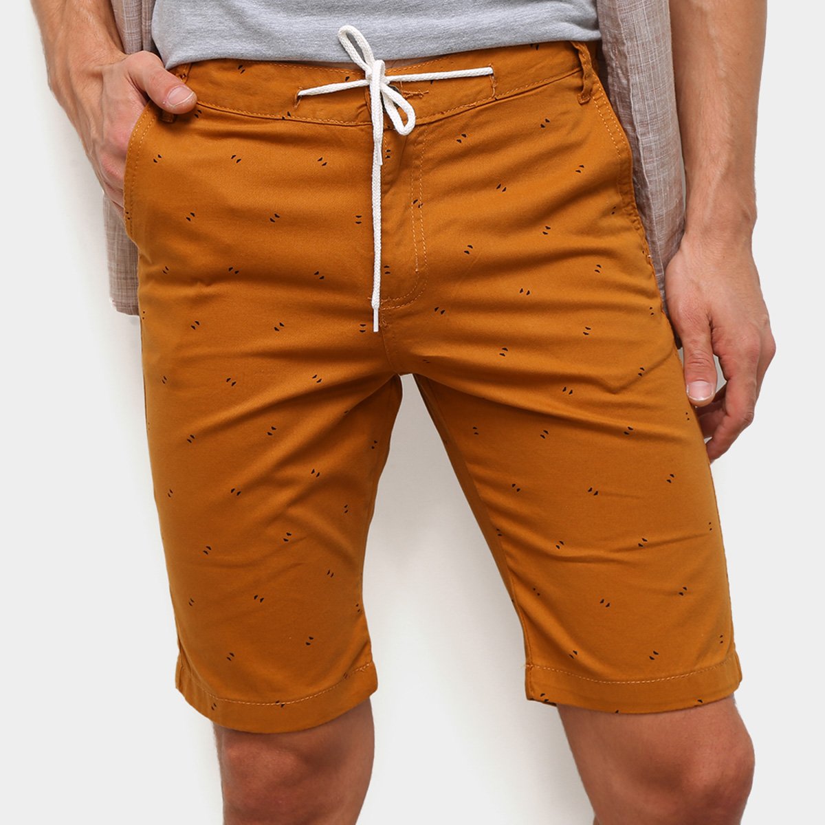 Bermuda Sarja Ecxo Pontinhos Masculina - Cáqui é ruim? Bermuda Sarja Ecxo Pontinhos Masculina - Cáqui é boa?