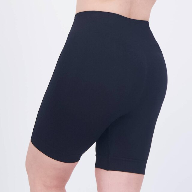 Bermuda Selene Sem Costura Fitness Feminina Preta