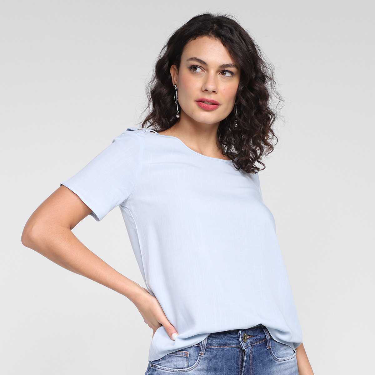 Blusa Aishty Core Feminina - Azul Claro Menor preço em Blusa Aishty Core Feminina - Azul Claro