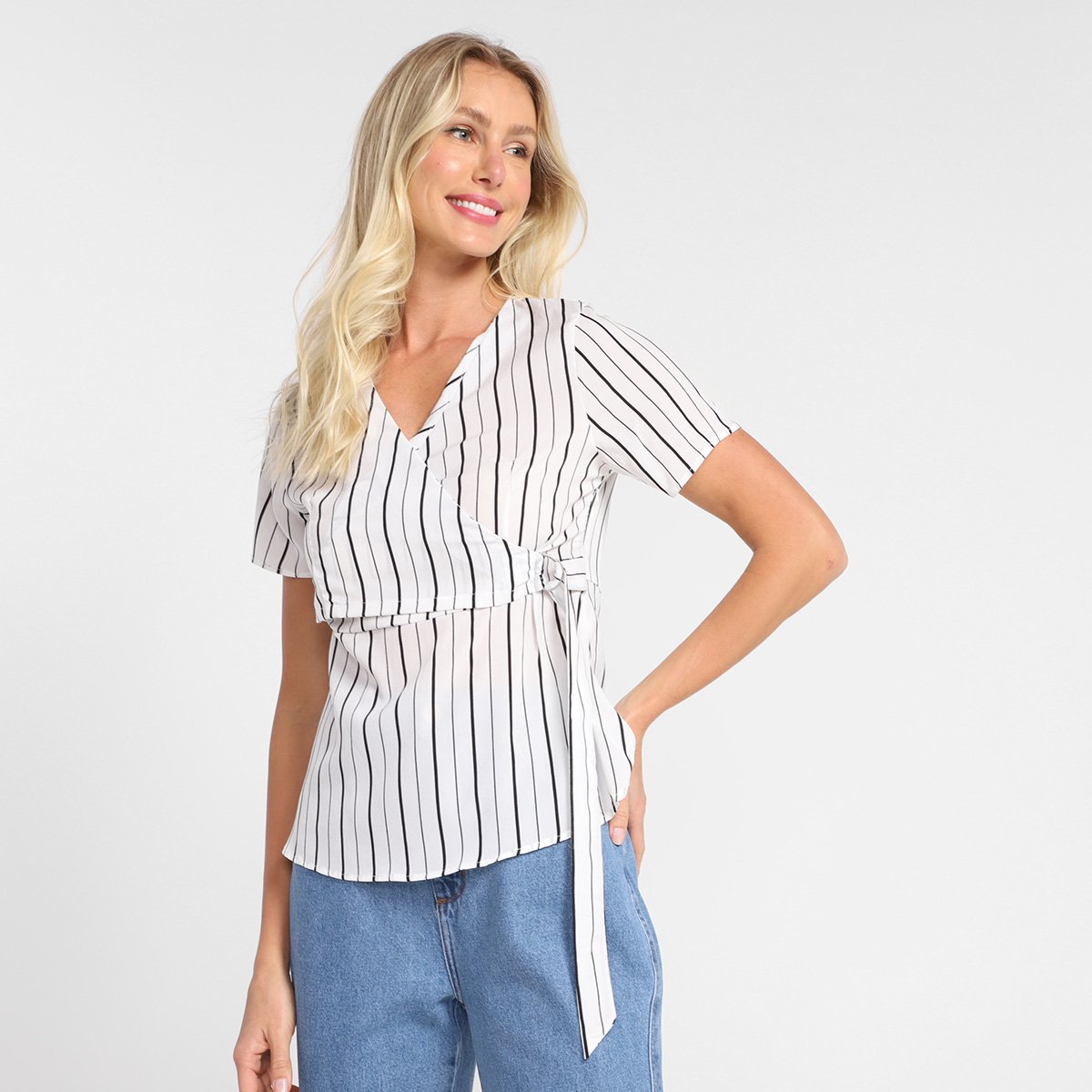 Blusa Ayaka Killer Acinturada Feminina - Branco Menor preço em Blusa Ayaka Killer Acinturada Feminina - Branco