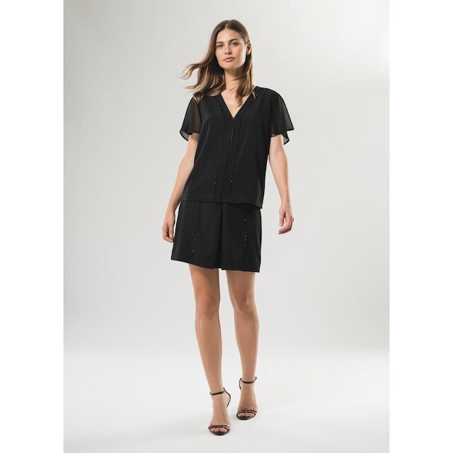Blusa Babados Bordada Preto PP